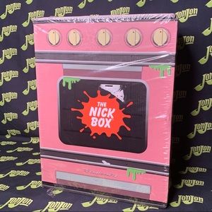 New & Rare Winter 2020 Nickelodeon Box, “NickBox”